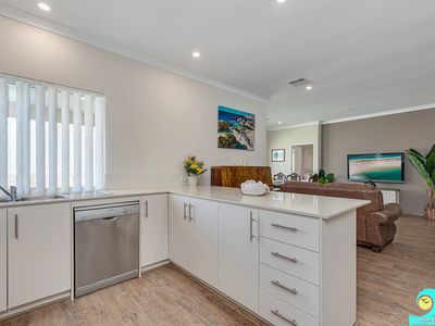 10 Boardwalk Street, Yanchep