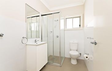 202 / 43 Cross St, Guildford