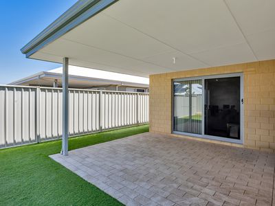 18 Yandal Way, Golden Bay