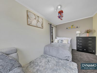 30 Simmonds Place, Roxburgh Park