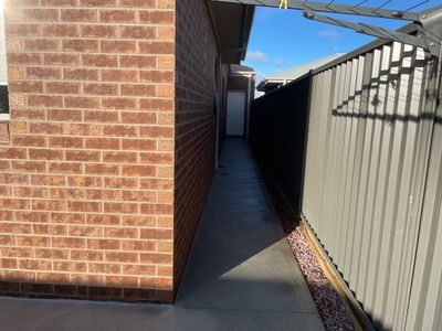 84 Dyson Drive, Lucas