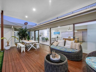 17 Mossvale Drive, Wakerley