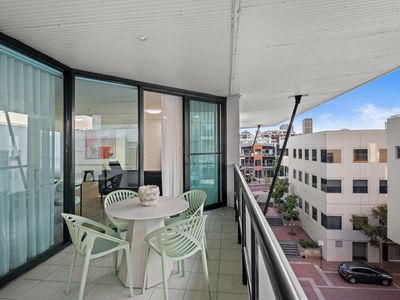 9 / 10 Eastbrook Terrace, East Perth