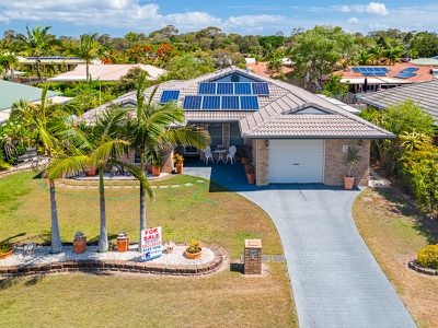 9 Lester Crescent, Torquay