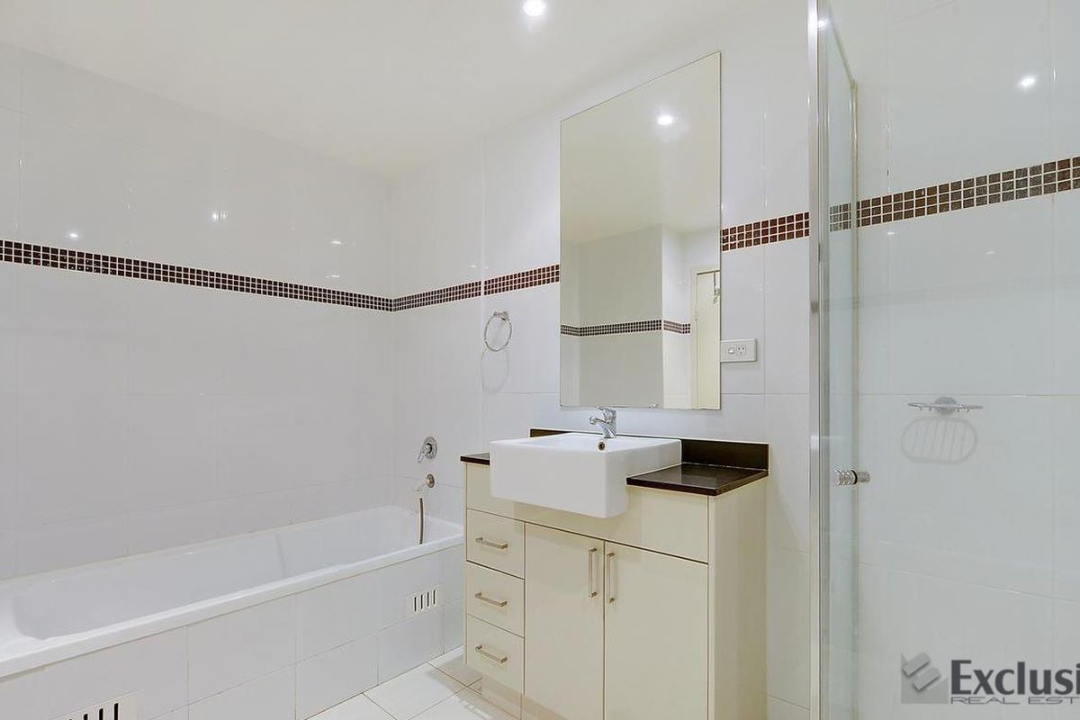 913 / 1C Burdett Street, Hornsby