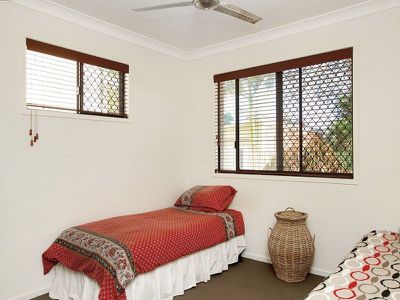 4 Maple Avenue, Tewantin