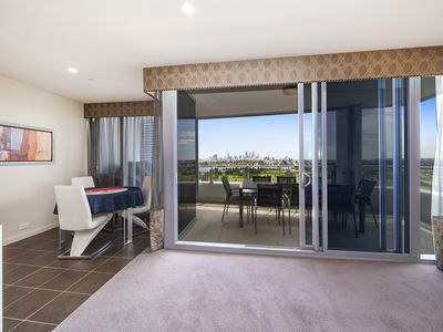 1103 / 19 The Circus, Burswood