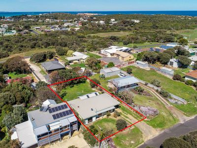 5 Wentworth Street, Beachport