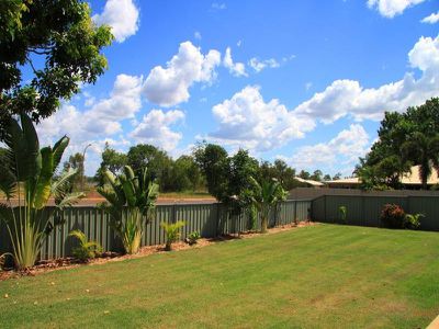 2 / 16 Plum, Kununurra
