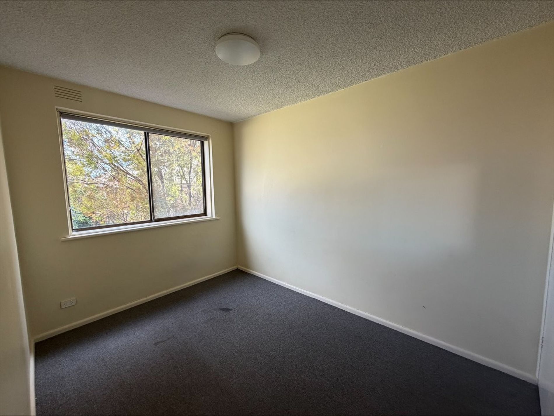 7 / 6 Eldridge Street, Footscray