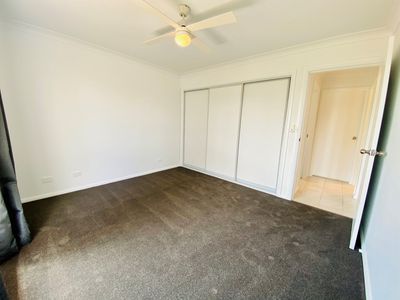82 Sturt Circle, Dubbo