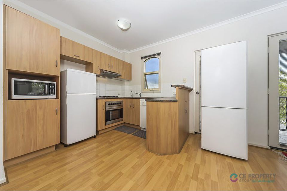 17 / 232 Hutt Street, Adelaide