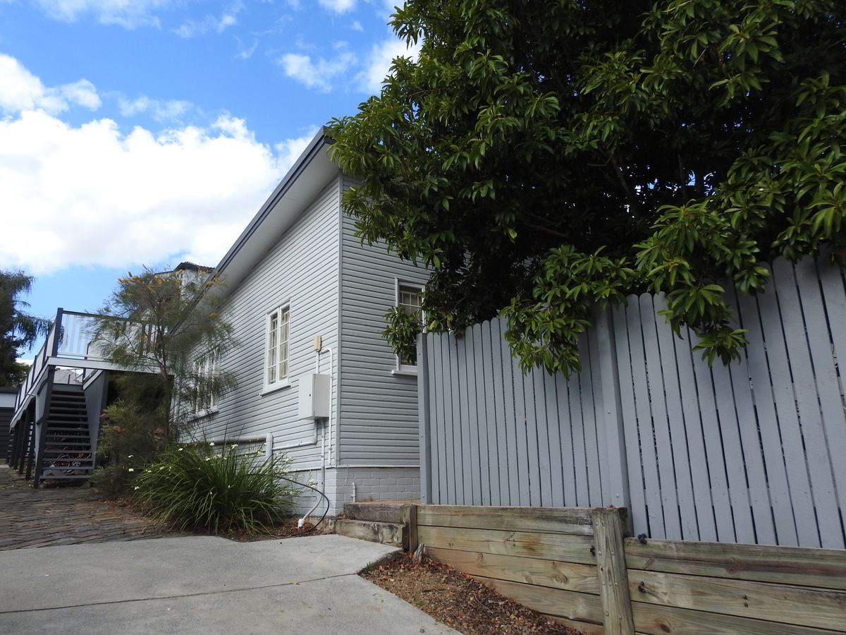 3 / 11 Emma Street, Milton