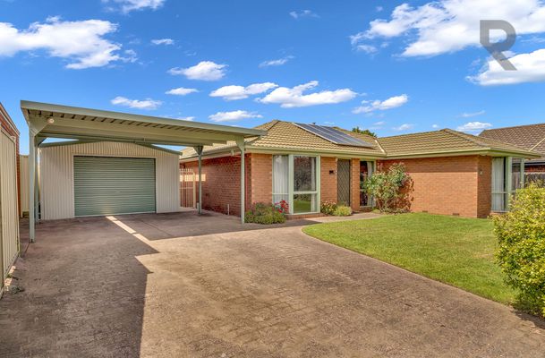 8 Crawley Court, Craigieburn