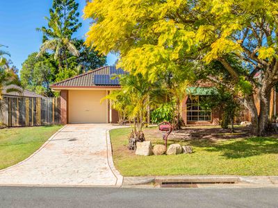 52 Walton Cres, Murrumba Downs