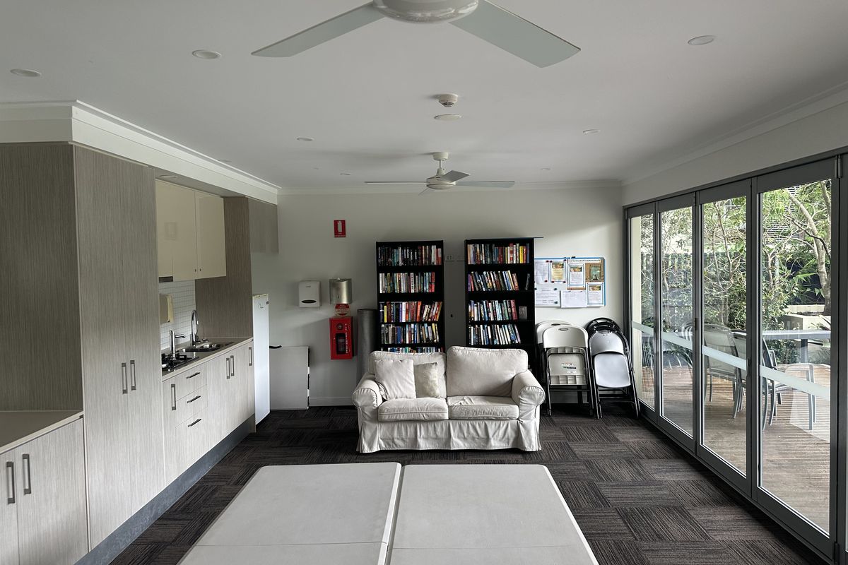 8406 / 55 Forbes Street, West End