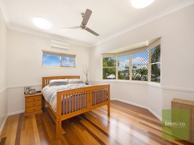 5 Conferta Court, Kirwan