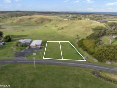 100 Grassy Road, Currie