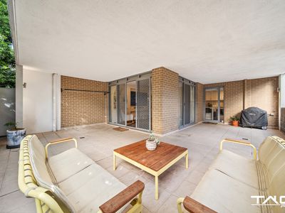 1 / 28 Brickworks Drive, Holroyd