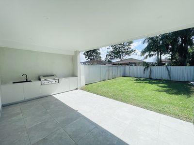 10A Napier Crescent, North Ryde