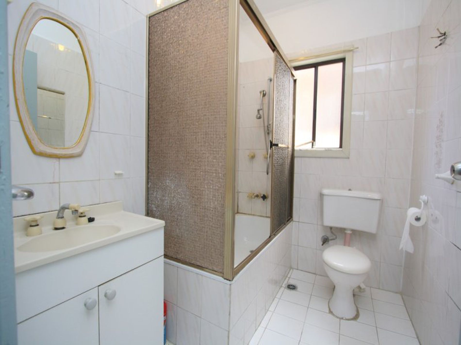 15 The Crescent, Yagoona