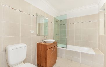4 / 288 Lawrence Street, Alexandria