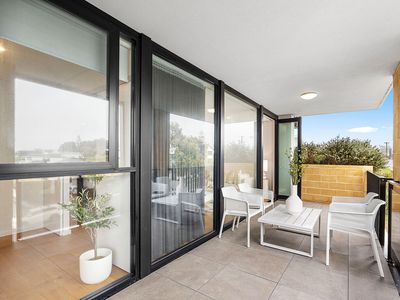 7 / 152 Scarborough Beach Road, Scarborough