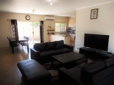 4 / 40 Wattle Drive, Doveton