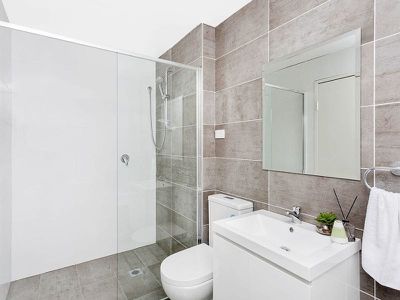 417-423 Hume Highway, Yagoona