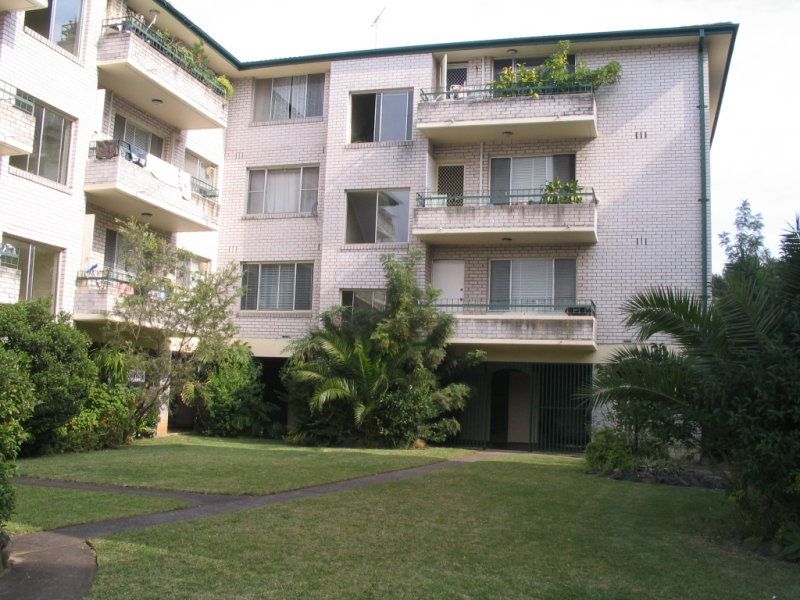 4 / 31-33 First Avenue, Campsie