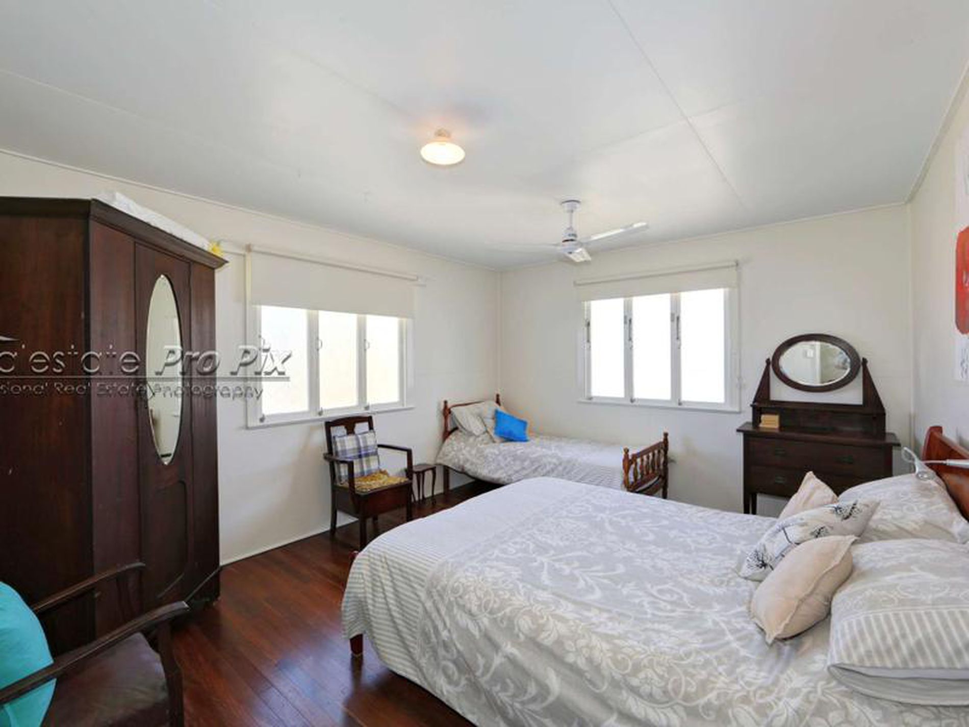 80 Esplanade, Woodgate