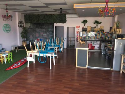 15 Military Road, Avondale Heights