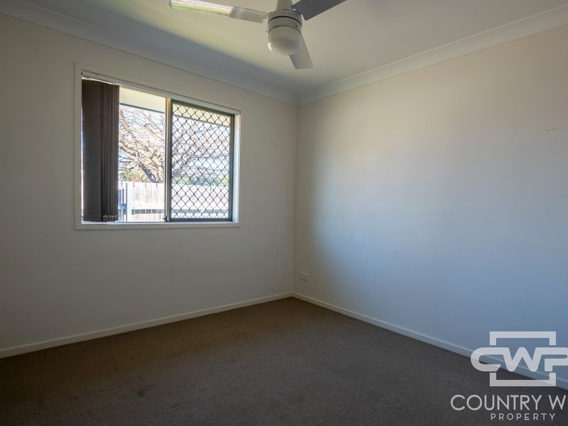 48 Manse Street, Guyra