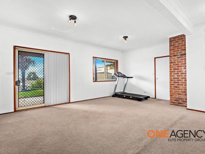 5 Burnett Place, Albion Park