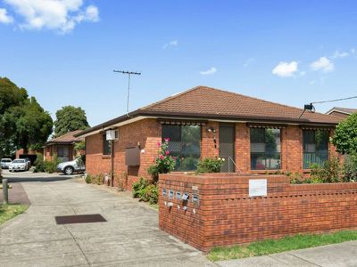 2 / 11 Callander Road, Pascoe Vale