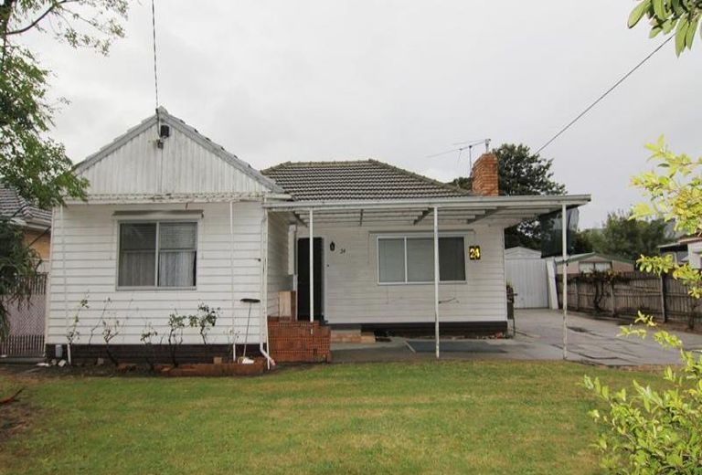 24 Marshall Avenue, Clayton