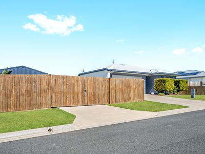 30 Palmetto Crescent, Rural View