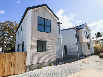 A / 4 Blue Gum Rise, Sunnyhills