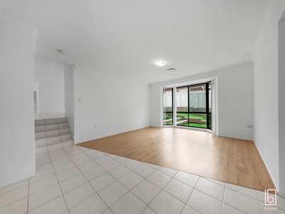 4 Warrigal Road, Woongarrah