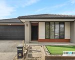 21 Dewhurst Circuit, Cranbourne East