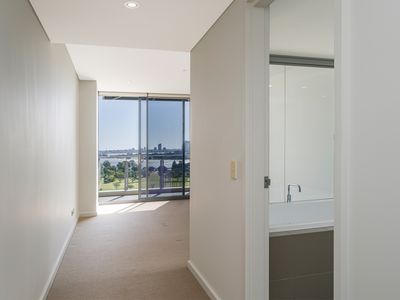 1102 / 96 Bow River, Burswood