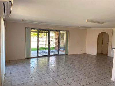 3 Intrepid Court, Beachmere