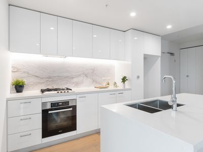 M1112 / 188 Macaulay Road, North Melbourne