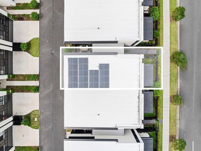 8 / 1 Citron Crescent, Helensvale