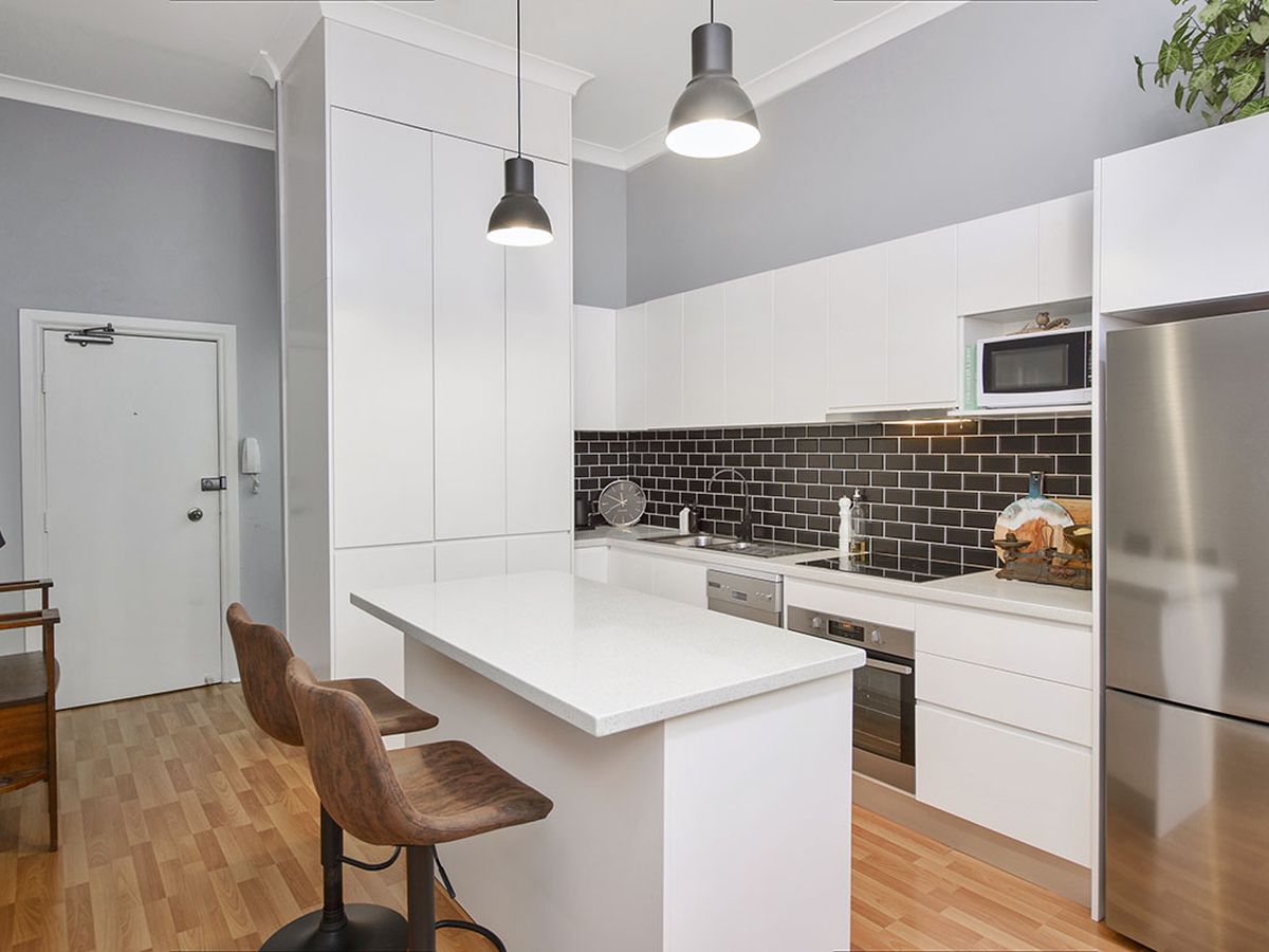 6 / 87A Regent Street, Redfern