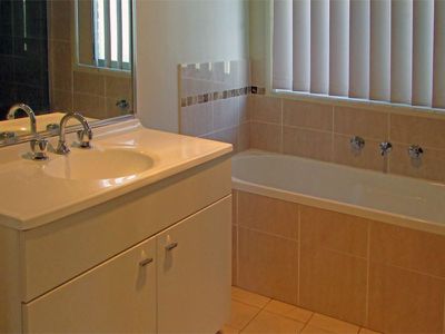 71 Golden Wattle Drive, Ulladulla