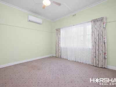 19 Bradshaw Street, Horsham