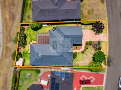 20 She Oak Grove, Narellan Vale