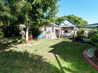 85 Glebe Road, Silkstone