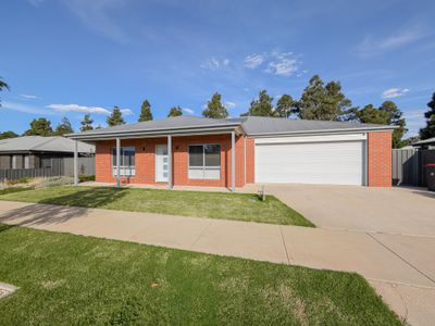 15 Acacia Street, Swan Hill